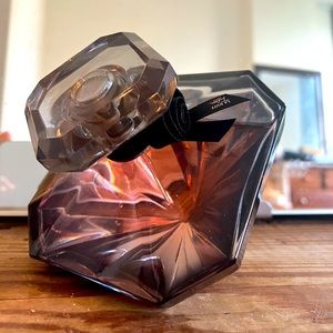 La Nuit Tresor by Lancome L'eau De Parfum Spray 3.4 oz